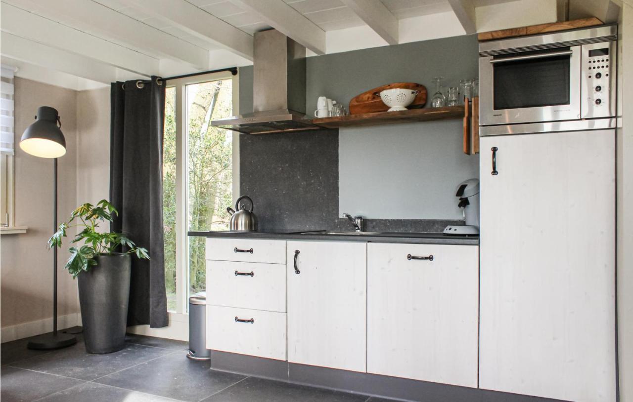 2 Bedroom Nice Home In Bornerbroek Weleveld Экстерьер фото