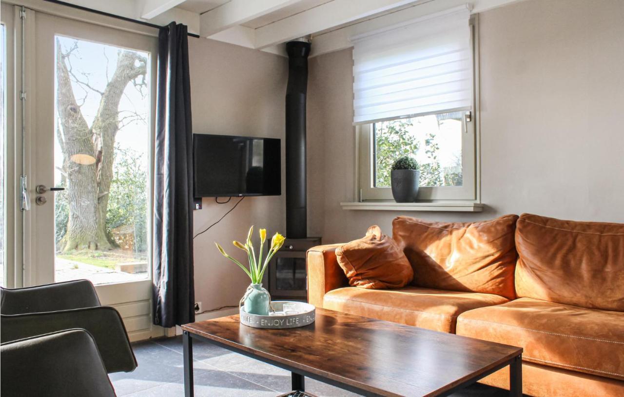 2 Bedroom Nice Home In Bornerbroek Weleveld Экстерьер фото